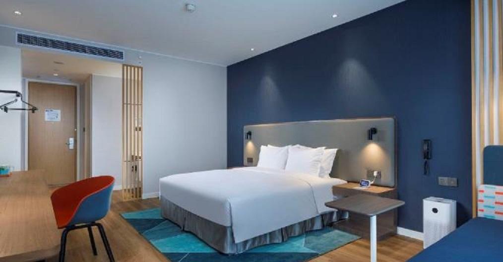 Holiday Inn Express Shanghai Kangqiao By Ihg Exterior foto