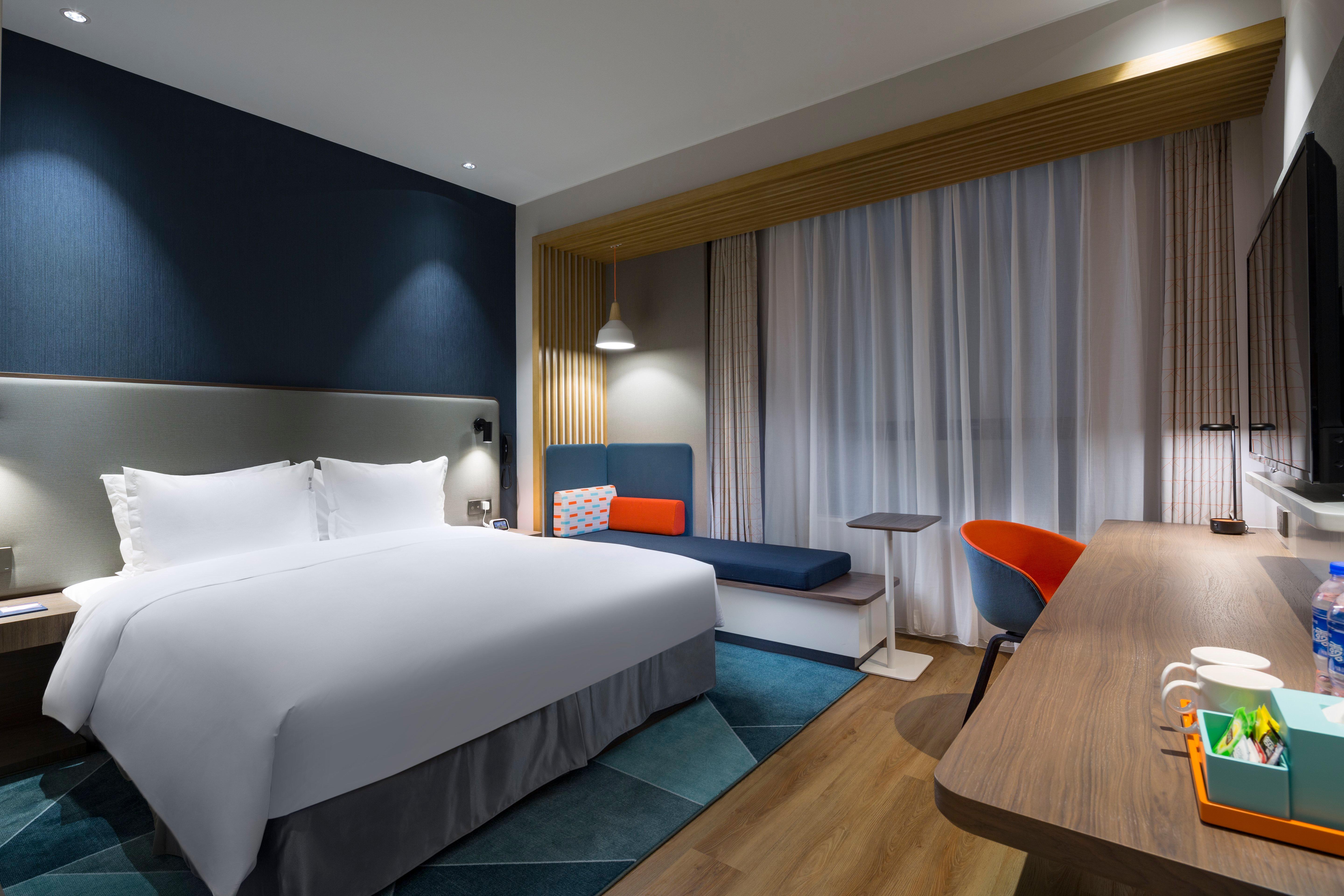 Holiday Inn Express Shanghai Kangqiao By Ihg Exterior foto